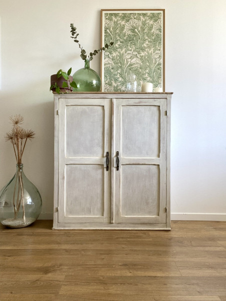 Petite armoire vintage