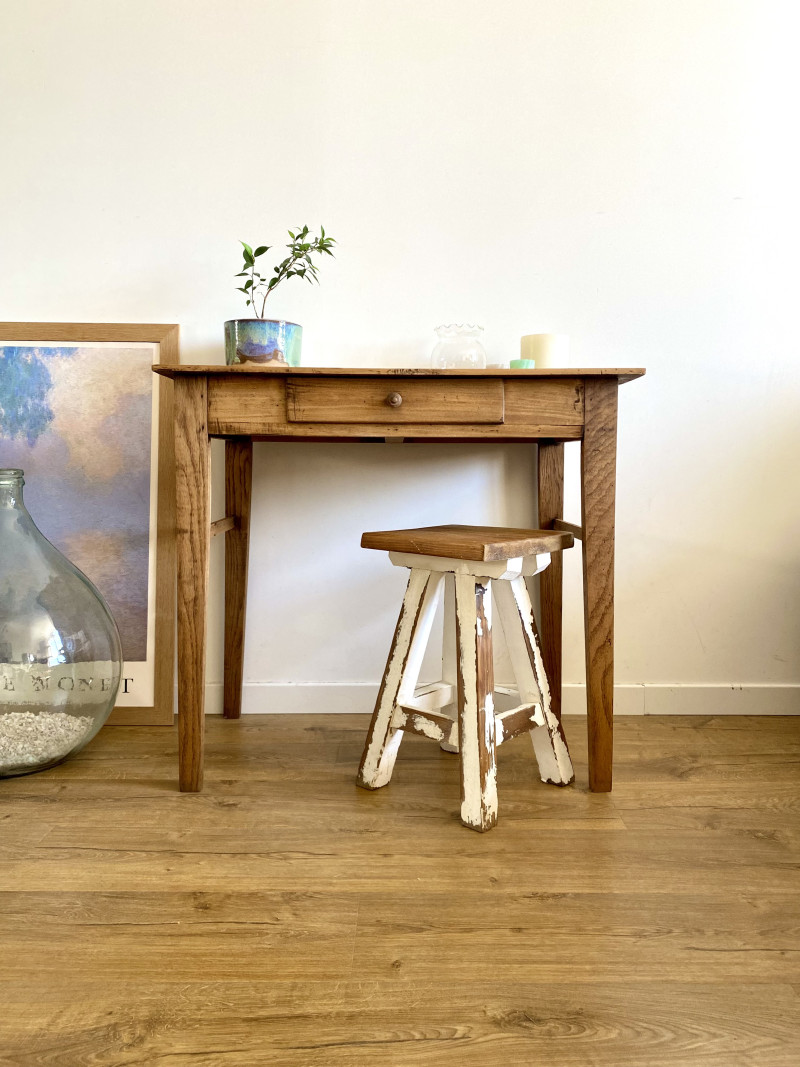 Petit bureau ou petite table vintage en bois