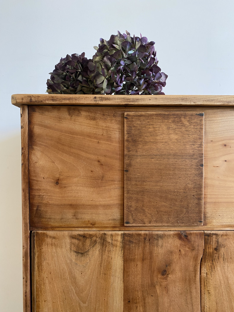 Joli confiturier pouvant servir de meuble bar, meuble déco & rangement